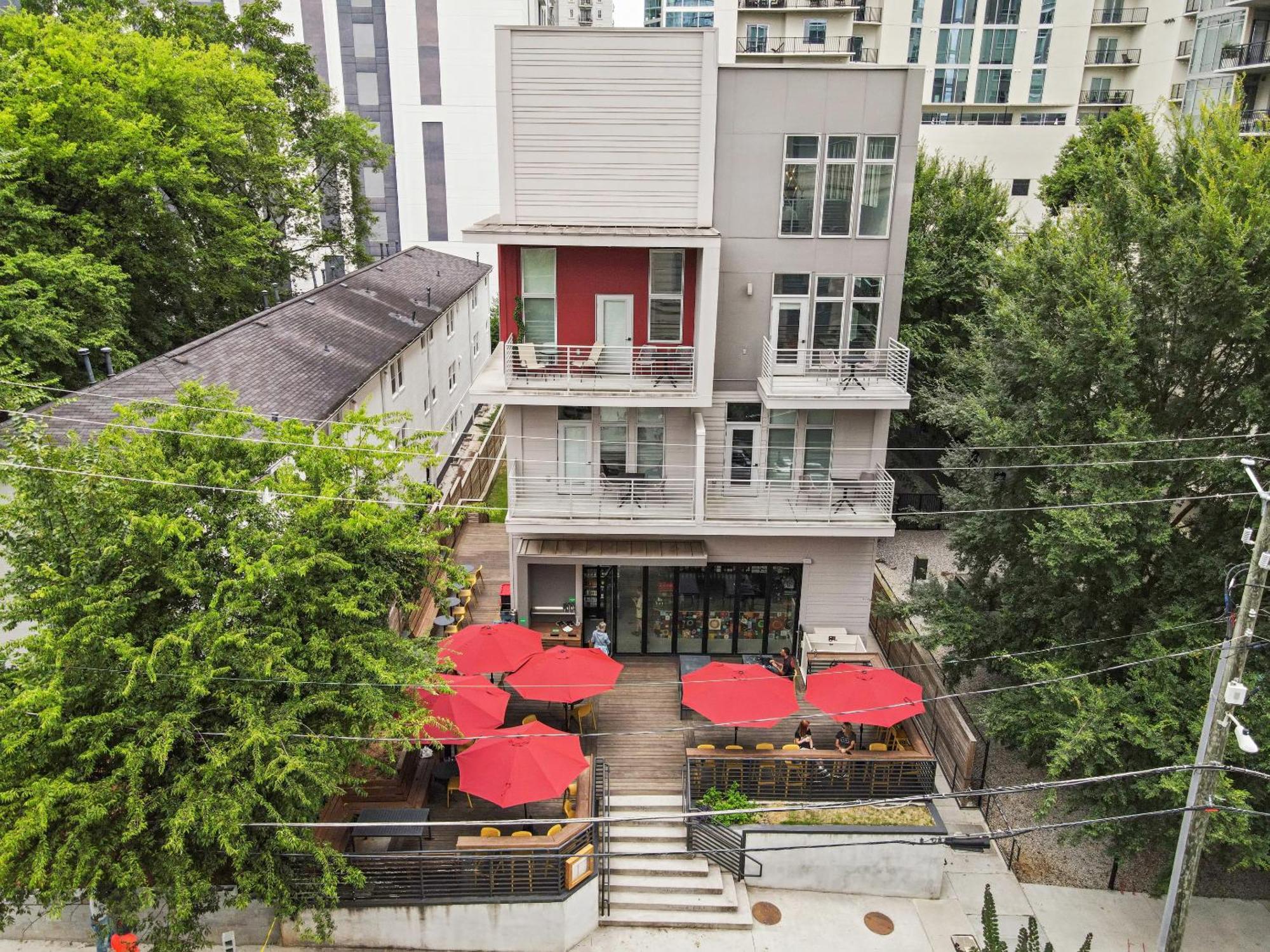 شقة Stupendous Heart Of Piedmont Park Two Story Loft أتلانتا المظهر الخارجي الصورة